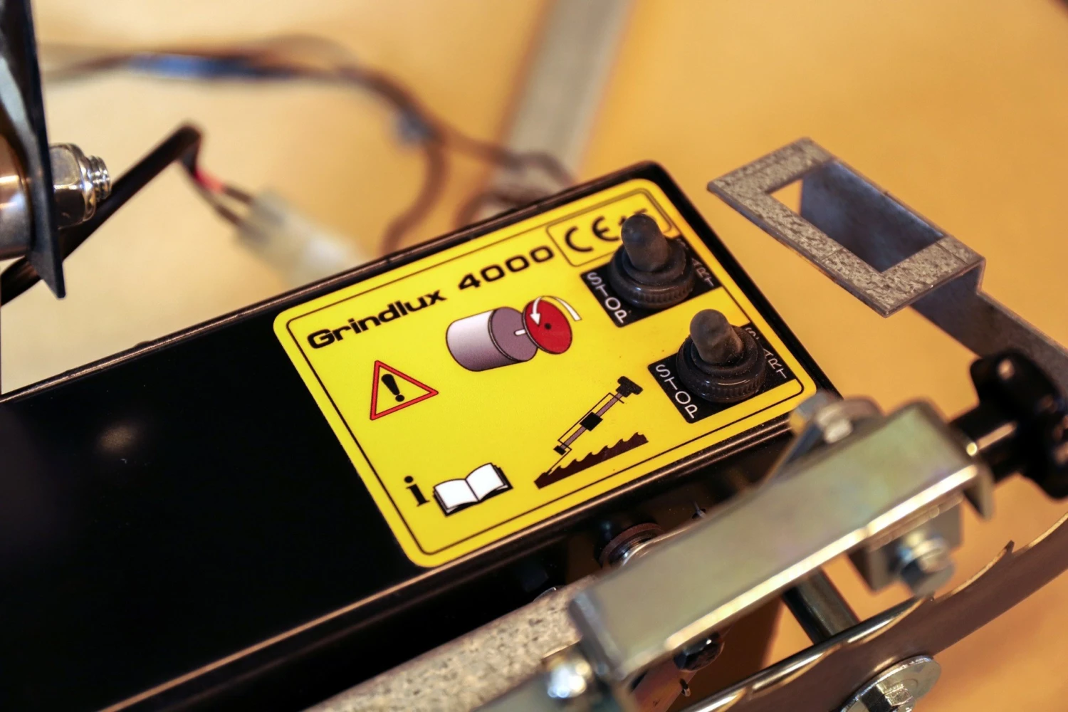 Markusson Grindlux Vannesahanterän Teroituslaite 6 Markusson Grindlux Vannesahanterän Teroituslaite - Image 4