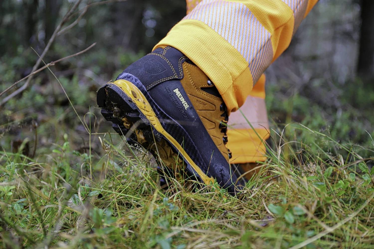 Timbermen Allround Viiltosuojahousut 8 Timbermen Allround Viiltosuojahousut - Image 6