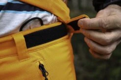 Timbermen Allround Viiltosuojahousut 12 Timbermen Allround Viiltosuojahousut -Petzl-Työkalukauppa 289045 289041 details timbermen 10 j20 2560x2560