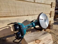 Vuolu-Veikko Akkutoiminen -Petzl-Työkalukauppa akkukone 2