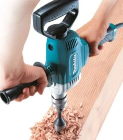 Makita Porakone/sekoituskone