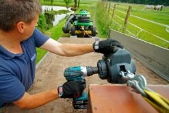 Warn Porakonevinssi Vaijerilla 8 Warn Porakonevinssi Vaijerilla -Petzl-Työkalukauppa e5019.3