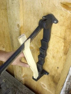 Halkaisulinkku -Petzl-Työkalukauppa linkkukirves2 e4061