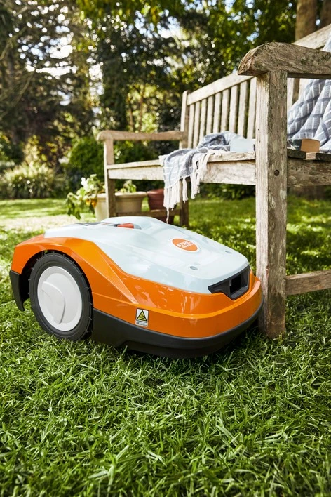 Stihl RMI 522 C Robottiruohonleikkuri 5 Stihl RMI 522 C Robottiruohonleikkuri - Image 3