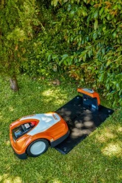 Stihl RMI 422 P Robottiruohonleikkuri 11 Stihl RMI 422 P Robottiruohonleikkuri -Petzl-Työkalukauppa rmi4 action viii