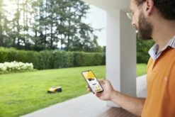 Stiga Stig Robottiruohonleikkuri 600 M2 10 Stiga Stig Robottiruohonleikkuri 600 M2 -Petzl-Työkalukauppa stig 2r3100018st1 amb04 ecommerce