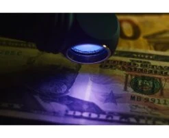 Armytek Wizard C2 WUV Magnet USB -Petzl-Työkalukauppa wizard c2 wuv 2